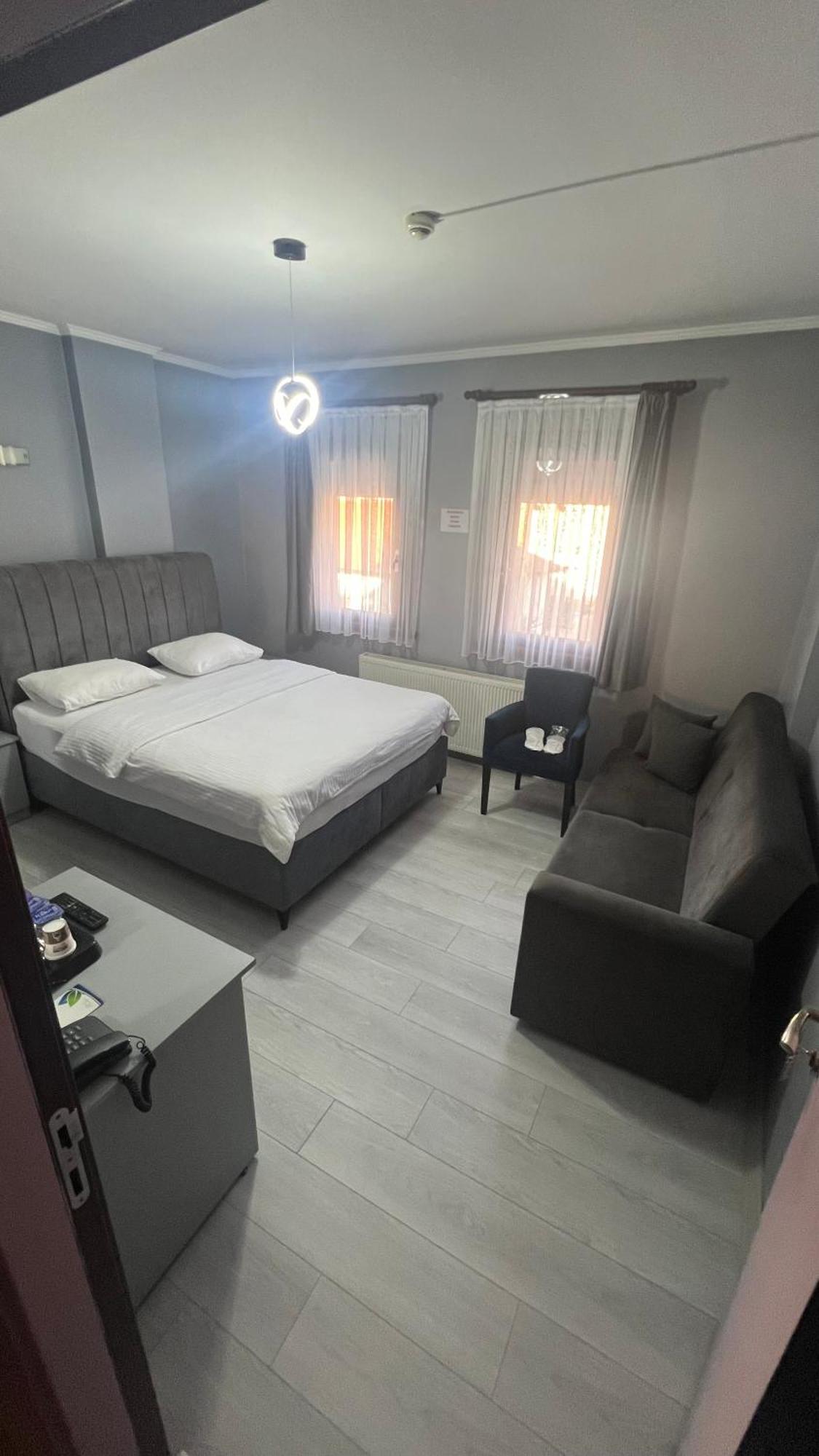Hotel Ipekyolu 萨潘贾 外观 照片