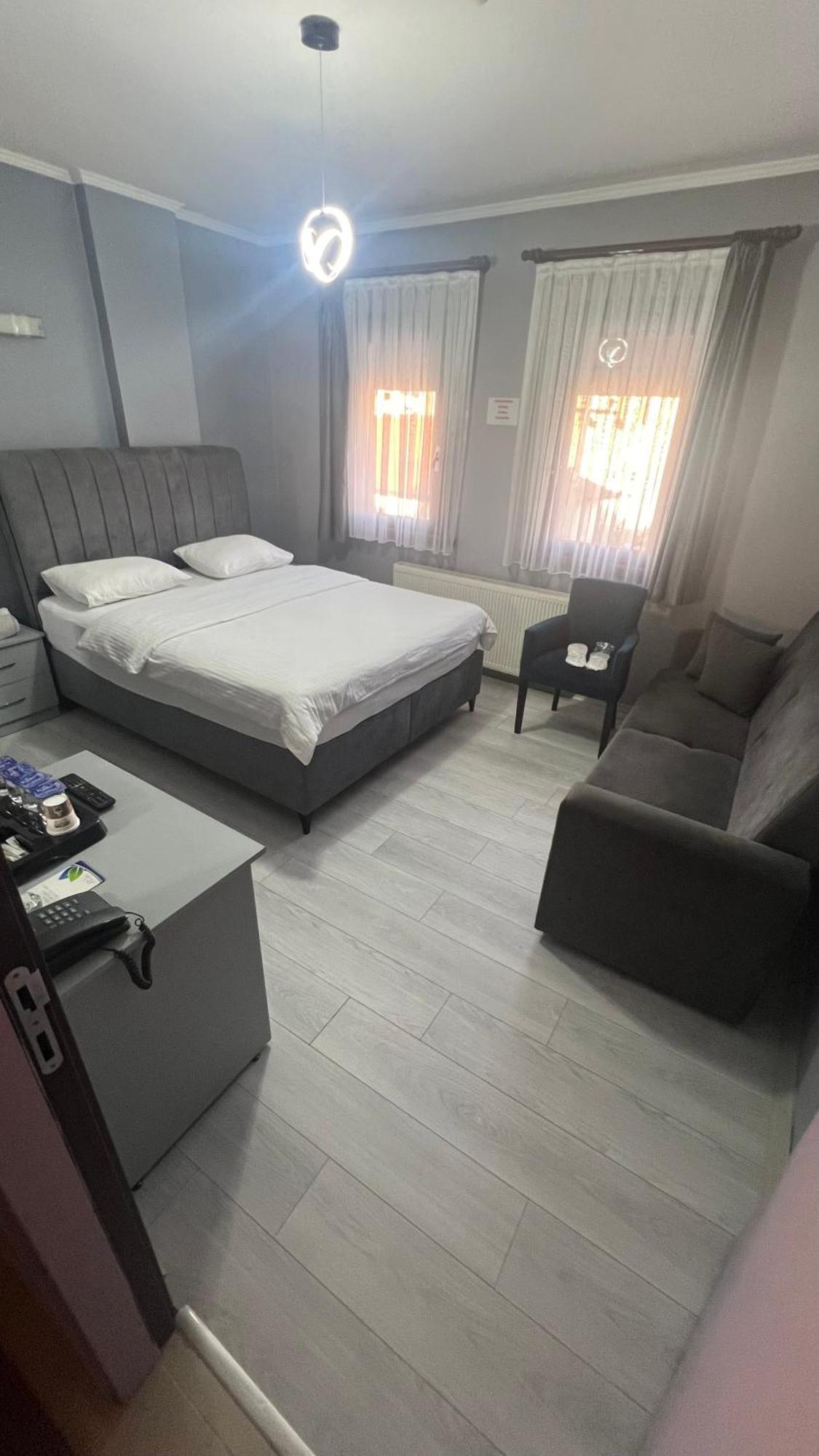 Hotel Ipekyolu 萨潘贾 外观 照片