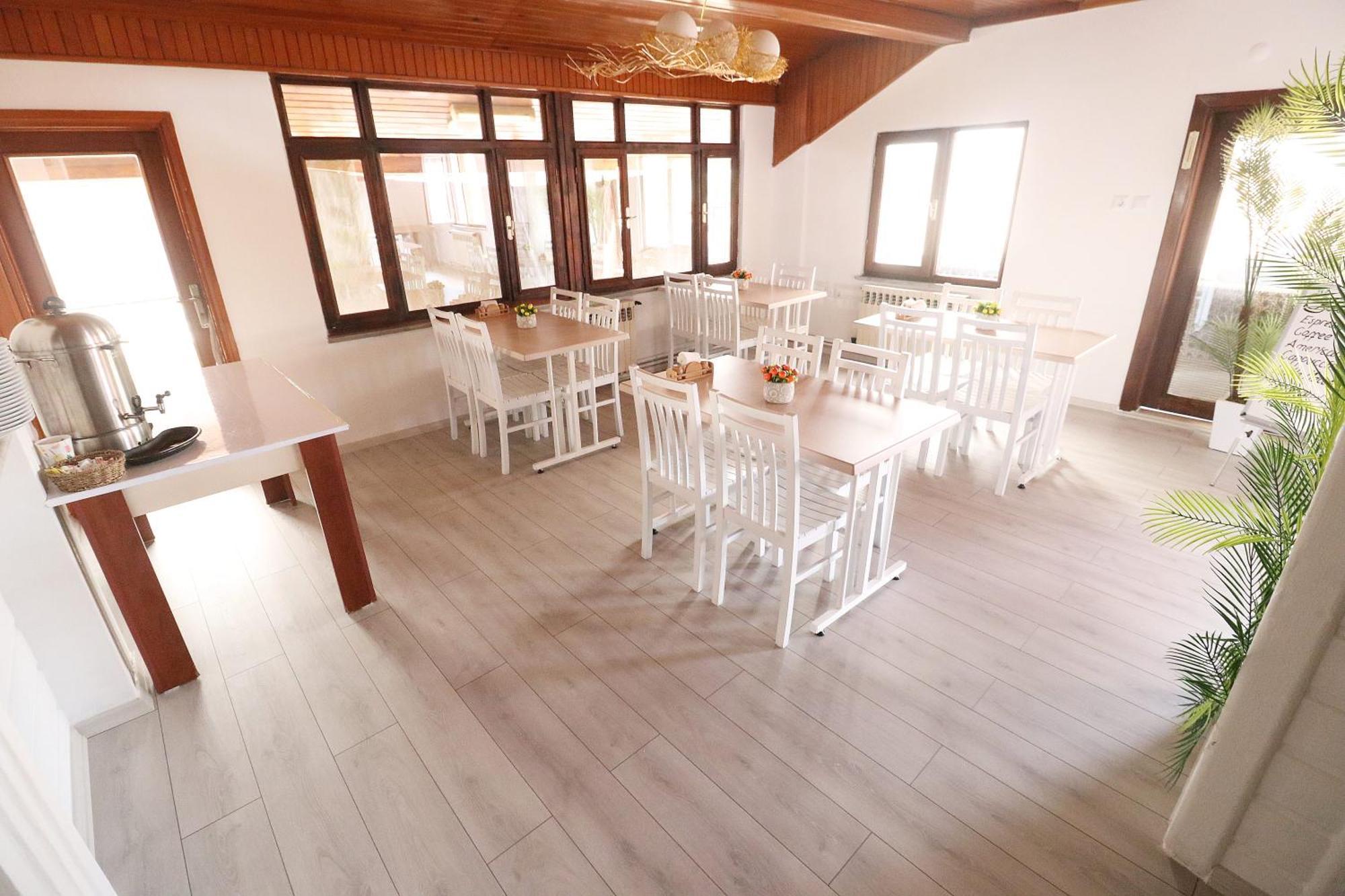 Hotel Ipekyolu 萨潘贾 外观 照片