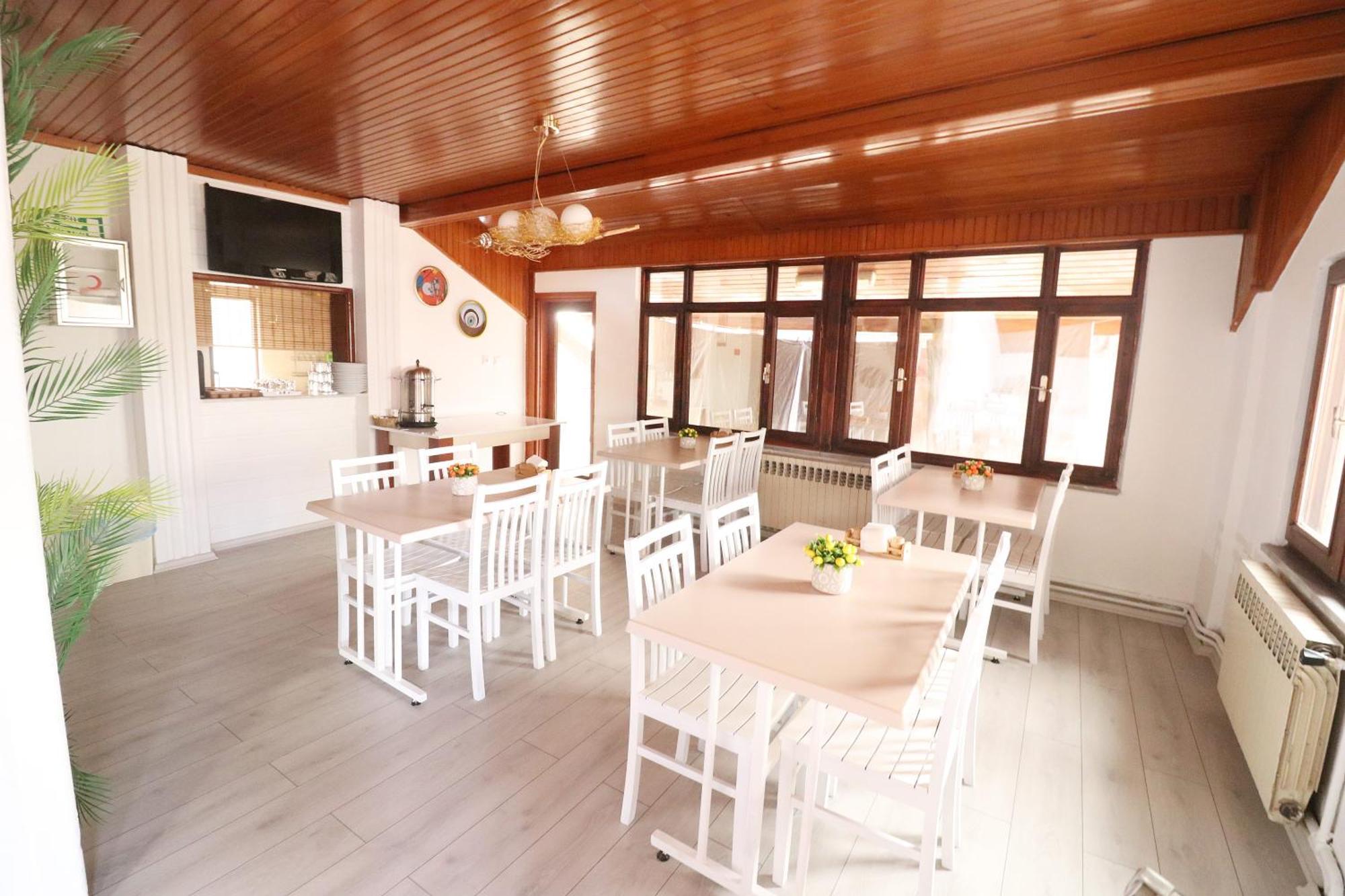 Hotel Ipekyolu 萨潘贾 外观 照片
