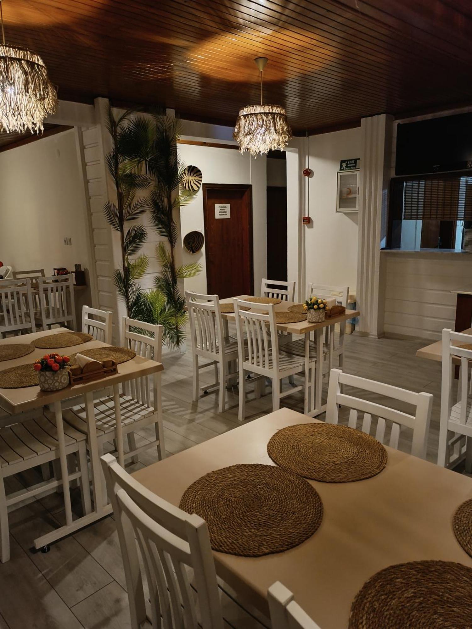 Hotel Ipekyolu 萨潘贾 外观 照片